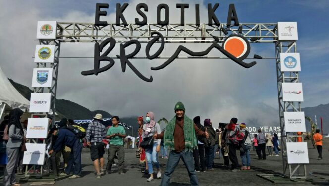 
					Eksotika Bromo digelar sejak Jum'at hinggga Sabtu (8/7/17) di Kaldera Bromo jelang Upacara Yadnya Kasada.