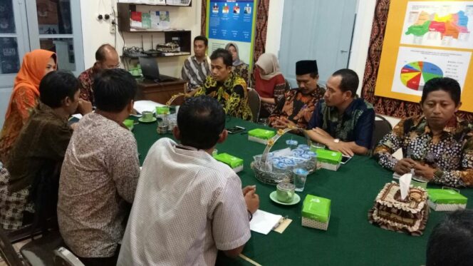 
					Ingin ‘Nyabup’ Melalui Jalur Independen? Ini Syaratnya