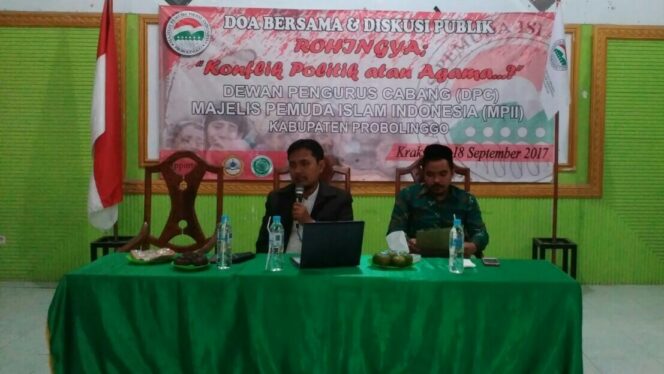 
					DPC MPII Kabupaeten Probolinggo gelar diskusi publik terkait konflik Etnis Rohingya di Myanmar, Senin (18/9/2017). 