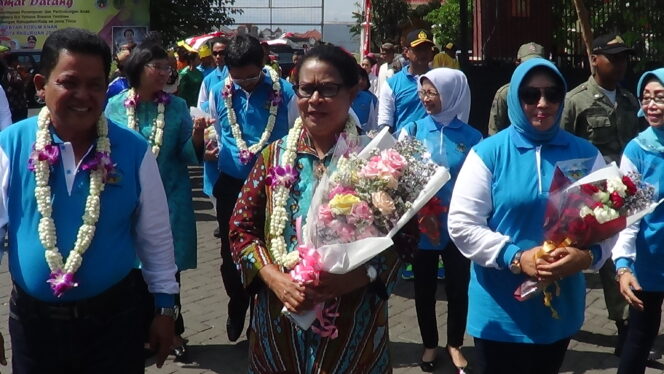 
					Menteri PPPA, Yohana Susana Yembise deklarasikan Gebyar Forum Anak di Kota Pasuruan, Sabtu (18/11/2017).