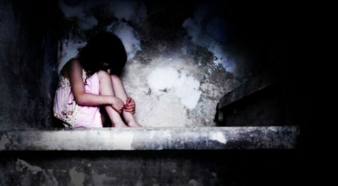 
					Sadis, Tiga Bocah di Pasuruan Disiksa dan Disekap Oleh Ibu Kandungnya
