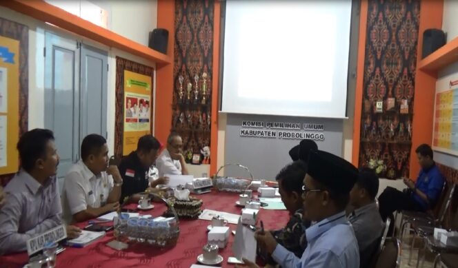 
					Tiga Bapaslon Bupati – Wakil Bupati Probolinggo Lolos Tes Kesehatan