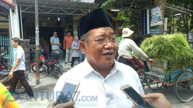
					Sikapi Malik Haramain, Musayyib Nahrawi : Berhentikan Saya Saja Gak Bisa, Apalagi Pimpin Probolinggo