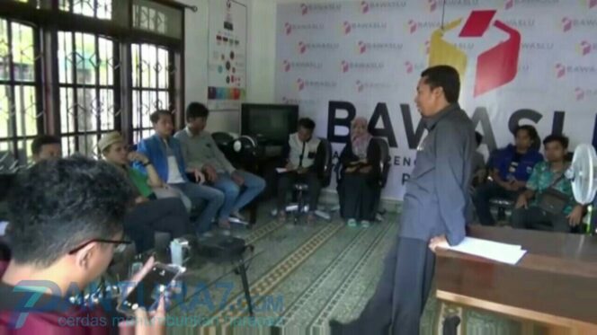 
					Ciptakan Pilkada Damai, 15 Organisasi Kepemudaan di Kota Probolinggo Jadi Relawan