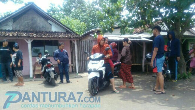 
					Gerebek Warung di Pesisir Paiton, Polisi Jaring 3 PSK