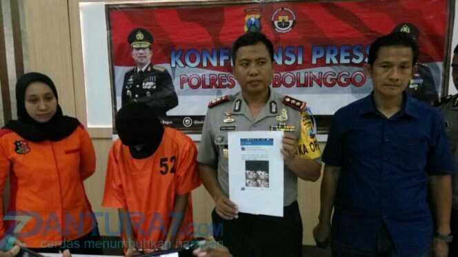 
					Sebar Foto Bugil Teman Perempuan di FB, Remaja Krucil Diringkus Polisi