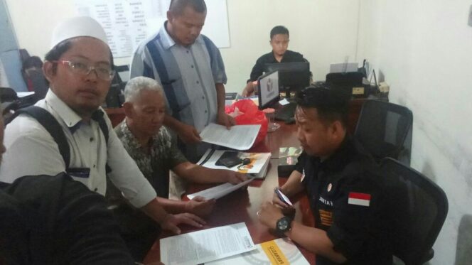 
					Soal Penghinaan Paslon di FB, Panwaslu Probolinggo Serahkan Proses Hukum ke Gakkumdu