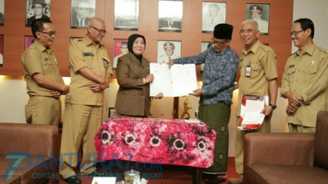 
					Pemkot Probolinggo Kucurkan Dana Hibah ke 4 Lembaga, Apa Saja?