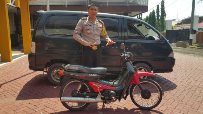 
					Polisi Sita Mobil dan Motor Milik Terduga Teroris