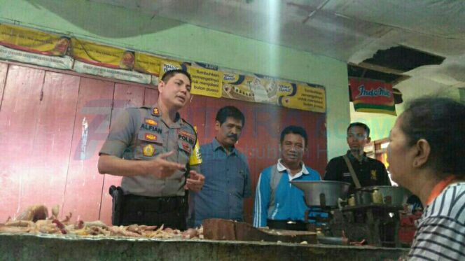 
					Daging Ayam Potong Melambung, Kapolresta Ancam Pedagang