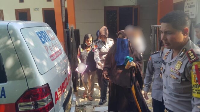
					Istri Terduga Teroris ‘Diamankan’ Polisi Saat Hendak Melahirkan