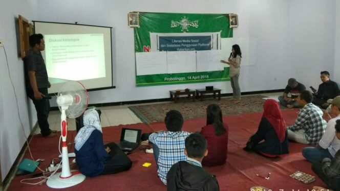 
					Gusdurian Probolinggo Ajak Kaum Muda Perangi Ujaran Kebencian