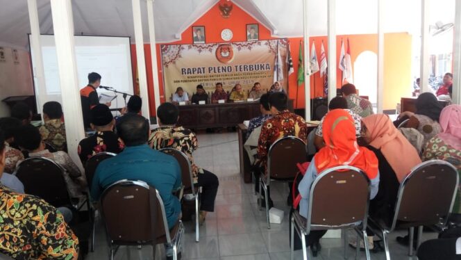 
					Politisi Parpol ‘Akar Rumput’ Dominasi Bacaleg di Probolinggo