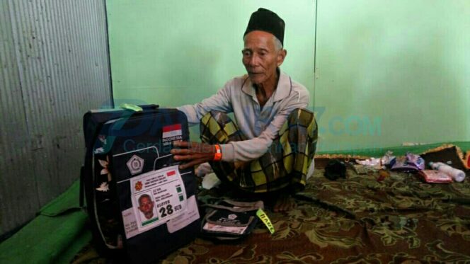 
					Nabung 9 Tahun, Buruh Tani di Krejengan Berangkat Haji