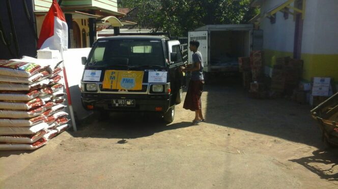 
					PMII Probolinggo Kirim Paket Bantuan ke NTB
