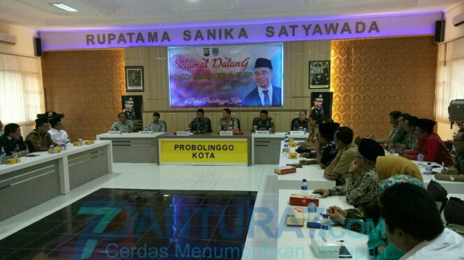 
					Tak Temukan Unsur Radikalisme, Mendikbud : Untung Binaan Kodim