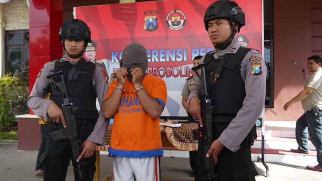 
					Selingkuhan Punya PIL, Mantan Perangkat Desa Ancam Sebarkan Video Bugil