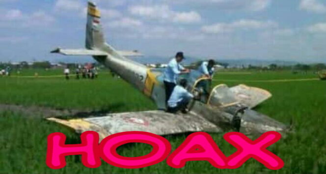 
					(Hoax) Pesawat Latih TNI Jatuh di Probolinggo