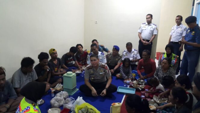 
					KLM Wahyu Ilahi Terbakar, Ini Kisah 21 Penumpang