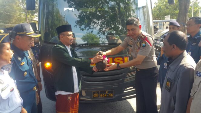 
					MUI dan DPRD Sayangkan Kurang Pekanya Pemkot pada 21 Korban KLM Wahyu  Ilahi 02