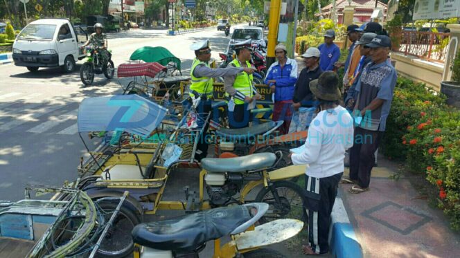 
					Masuki Jalan Protokol Kota, 11 Bentor Terjaring Razia
