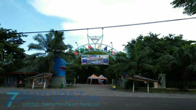 
					Harga Tiket Masuk Pantai Bentar Bakal Naik 35%