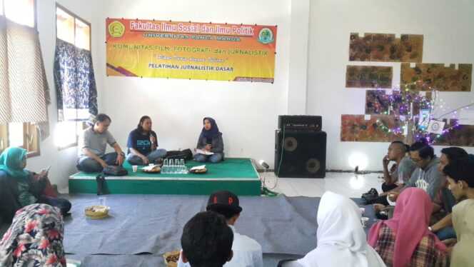 
					Perangi Hoax, Mahasiswa UPM Gelar Pelatihan Jurnalistik