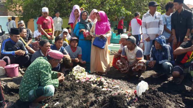 
					4 ABK Sudah Dimakamkan, 4 Masih Hilang