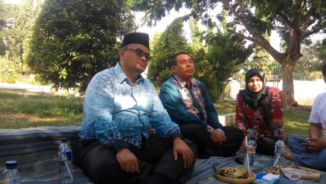 
					Wabup Ajak Wartawan Cek Angka Kemiskinan