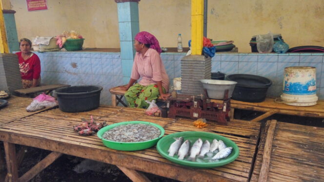 
					Harga Ikan Anjlok, Nelayan Jeblok