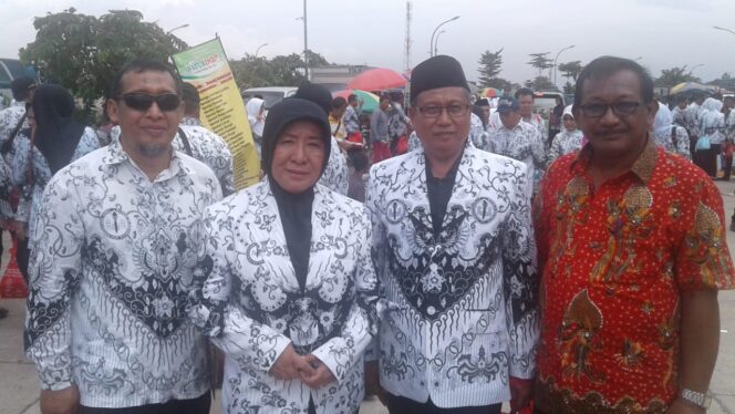 
					Pertama Kali, Walikota Rukmini Raih Penghargaan Dwija Praja Nugraha