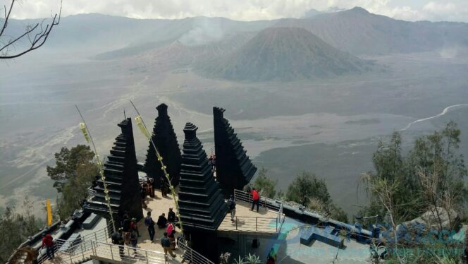 
					Bupati Tantri Resmikan Spot Senilai Rp 5 Miliar di Bromo