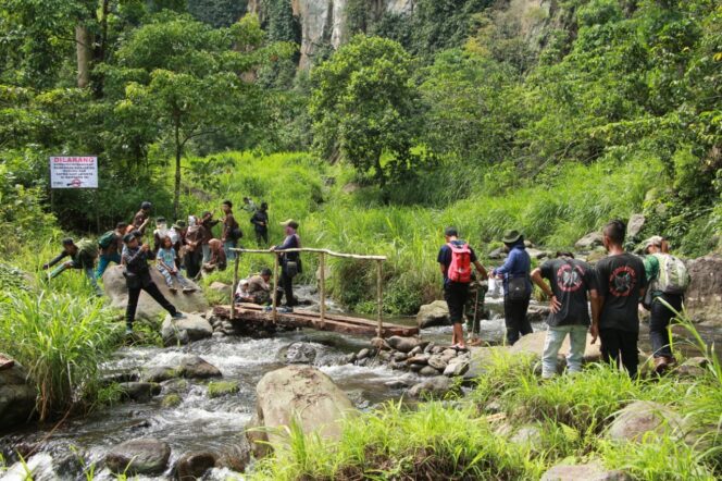 
					WAW, Cara Mengembangkan Kelestarian Hutan dan Satwa di Lereng Argopuro