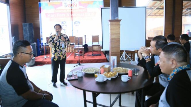 
					Pemkab-Jurnalis Dorong Penguatan Ekonomi Kerakyatan Berbasis Digital