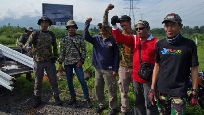 
					Lintas Komunitas Upayakan Perlindungan Kawasan Hutan Lestari