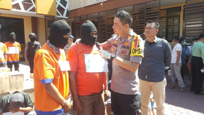 
					Jelang Lebaran, 4 Pembuat Petasan Ditangkap Polisi