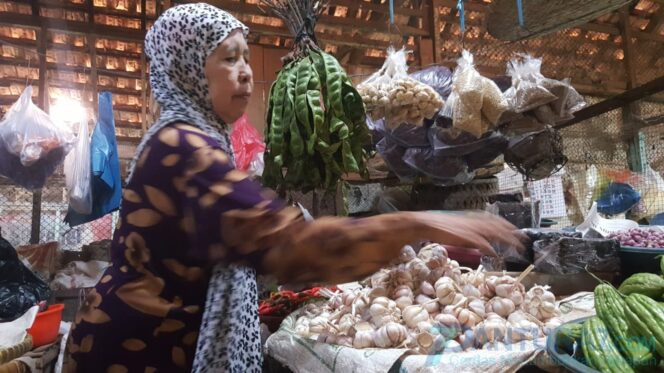 
					Jelang Ramadhan, Bawang Merah-Putih ‘Kompak’ Naik