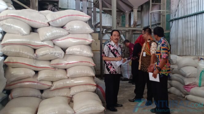 
					Pemerintah Jamin Harga dan Stok Pangan Aman