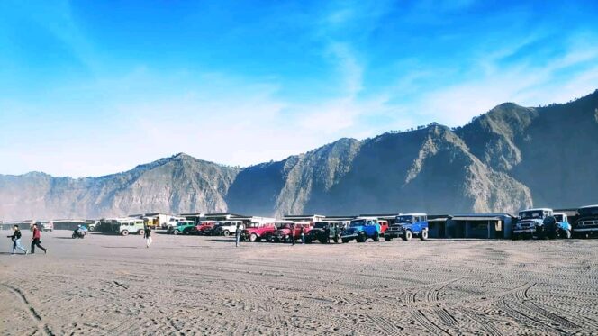 
					Frozen Meluas, Bromo Makin Dibanjiri Wisatawan 