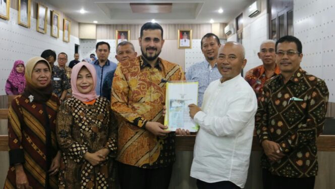 
					Belajar ke Bekasi, Pemkot Probolinggo Kembangkan Kartu Sehat Berbasis NIK