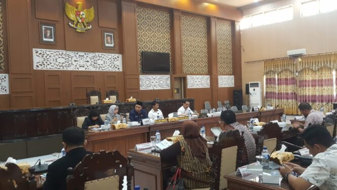 
					Dewan Minta BPJS Kesehatan Perbaiki Layanan