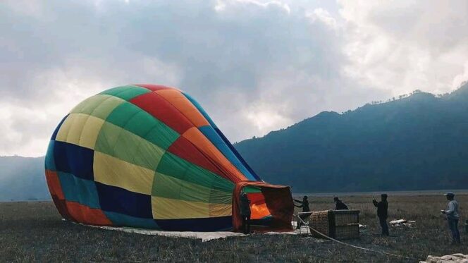 
					Pemkab Probolinggo Jamin Balon Raksasa Tak Membuat Jasa Lokal Terganggu