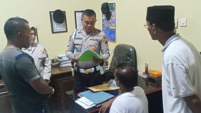 
					Ratusan Warga Jabung Candi Tolak Penangguhan Penahanan Kadesnya