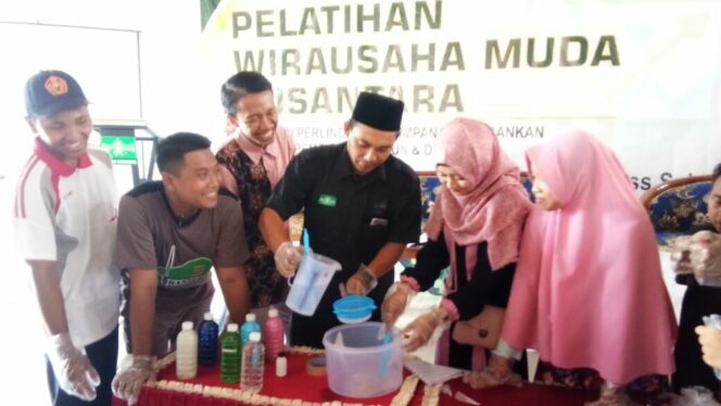 
					Ciptakan Peluang Bisnis, Ansoruna Gelar Pelatihan Wirausaha