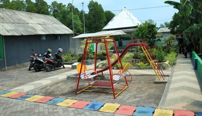 
					Mengenal ‘Kampung Nila’, Spot Selfie Baru di Kelurahan Sukabumi