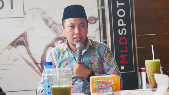 
					Klaim Akun FB Istri Diretas, Ketua DPRD Tak Lapor Polisi