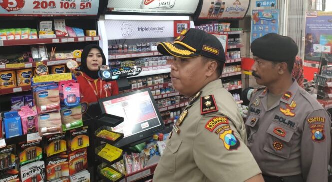 
					Cegah Penimbunan Masker, Polisi Sidak Apotik + Minimarket