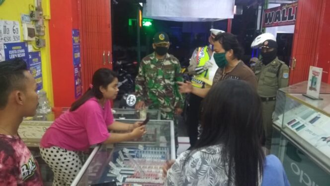 
					Tempat Usaha Diingatkan soal Batas Jam Buka