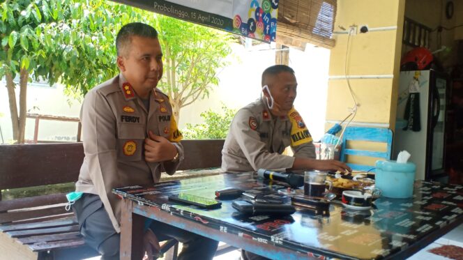 
					Polda Jatim Bakal Periksa Kejiwaan Oknum Polisi LGBT