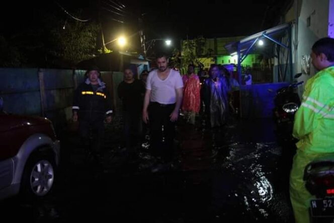 
					Hujan Guyur Kota Probolinggo, Sejumlah Permukiman Terendam